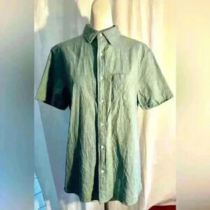 Casual men’s button down shirt